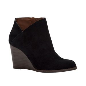 LUCKY BRAND YAKEENA WEDGE BOOTIE